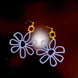 Gorgeous Flower Earrings